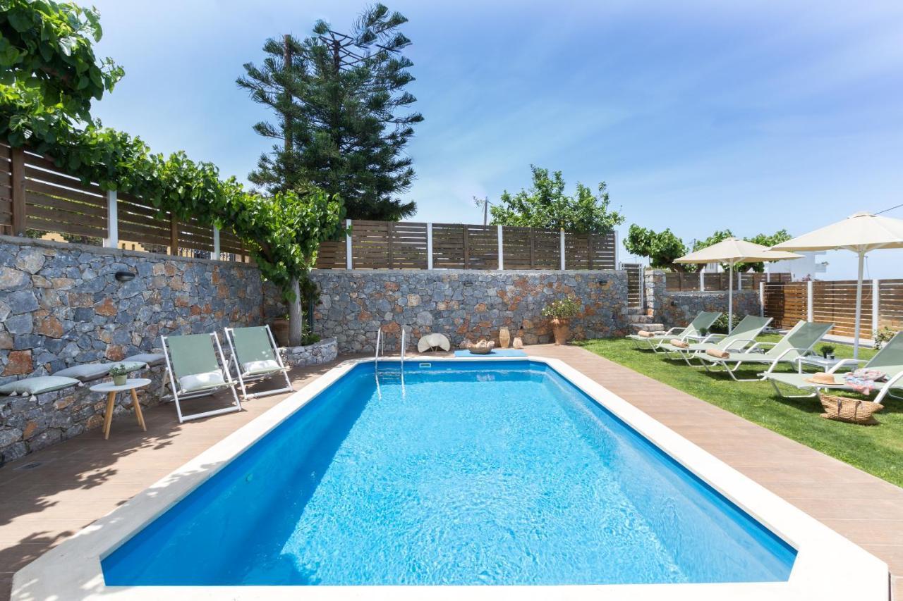 Pelagias Villa Paralia Kourna Екстериор снимка