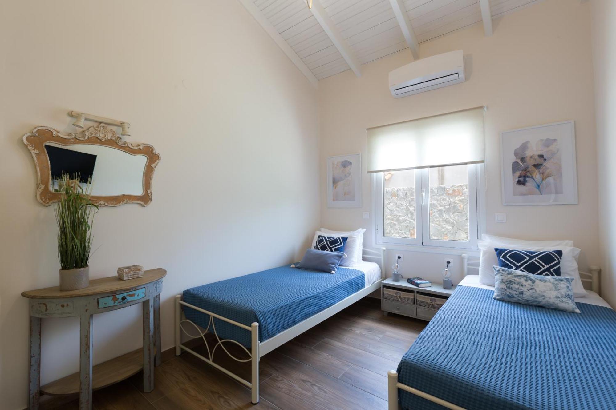 Pelagias Villa Paralia Kourna Екстериор снимка